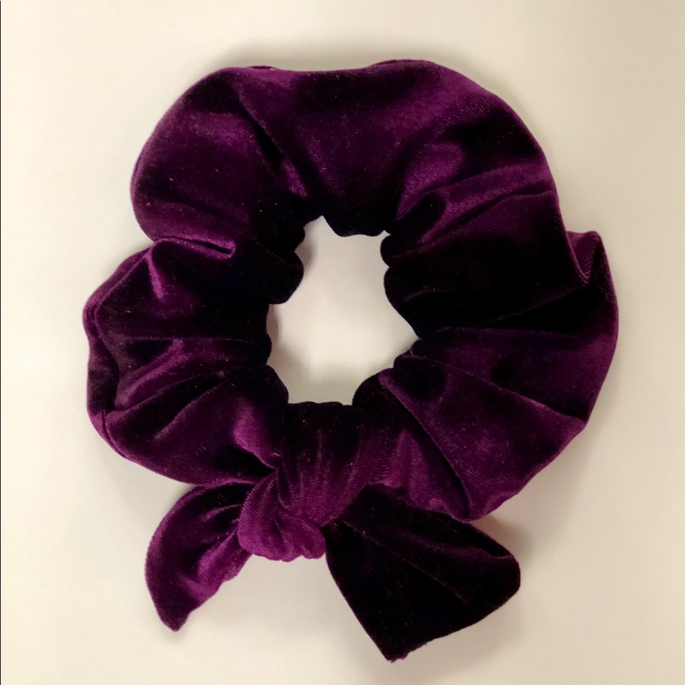 Velvet scrunchie